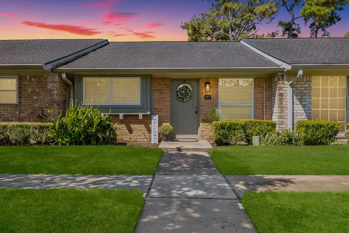 197 W Tri Oaks Lane #197, Houston, TX 77043 - #1