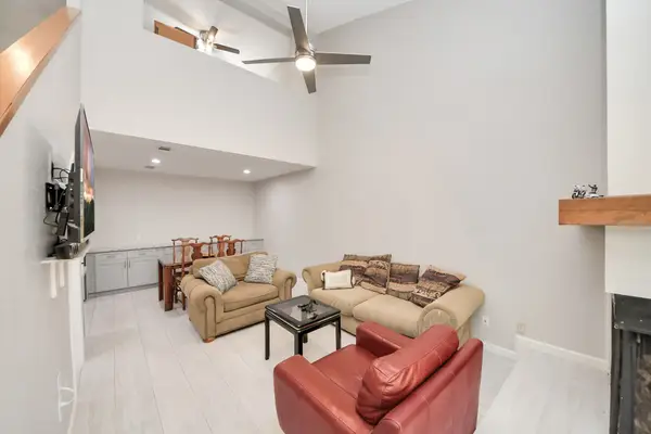 9447 Pagewood Lane #9447, Houston, TX 77063