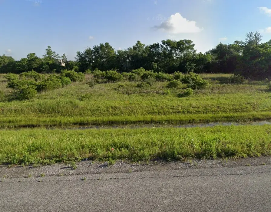 7720 Emmett F Lowry Expressway, Texas City, TX 77591 - Image #1