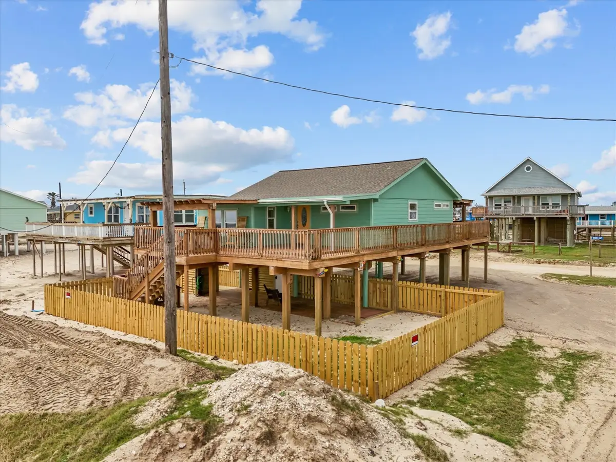 1103 White Cap Drive, Surfside Beach, TX 77541 - Image #1