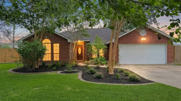 1703 Indian Shores Road, Crosby, TX 77532