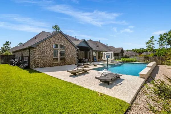 2008 Green Terrace Lane, Pinehurst, TX 77362