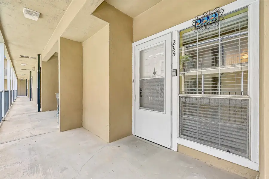 921 Marine Drive #223, Galveston, TX 77550 - Image #2