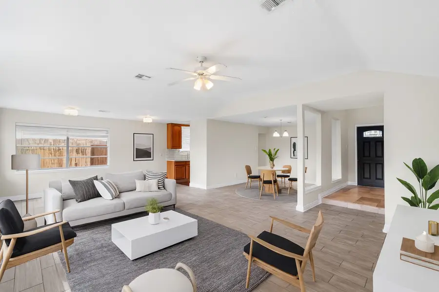 327 Windward Drive, League City, TX 77573 - Image #3