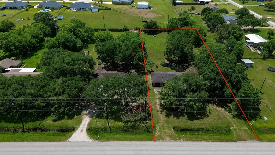 11109 Needville Fairchilds Road, Needville, TX 77461 - #2