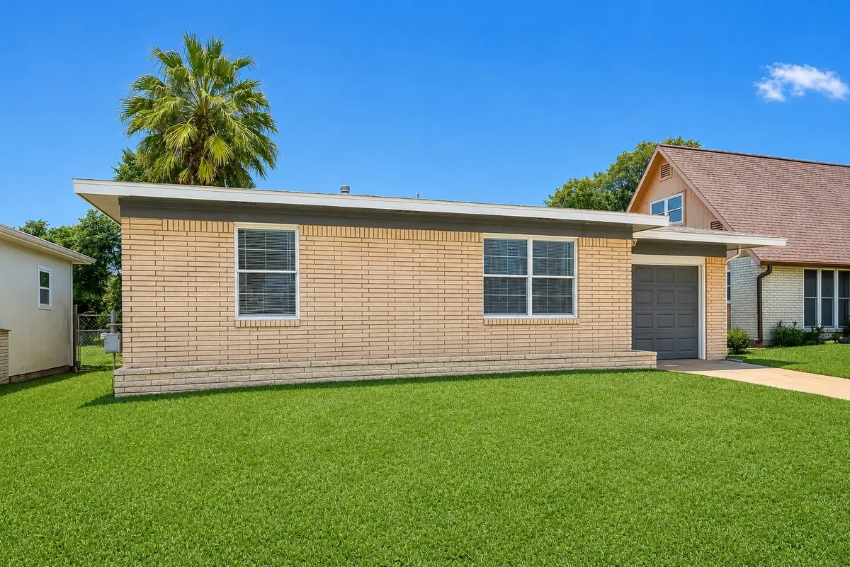1803 Bayou Homes Drive, Galveston, TX 77551 - #1
