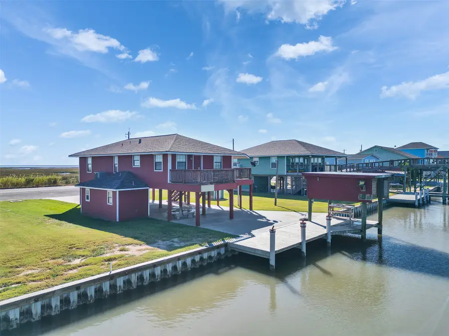 4062 Fm-2031 Beach Rd Road, Matagorda, TX 77414 - #3