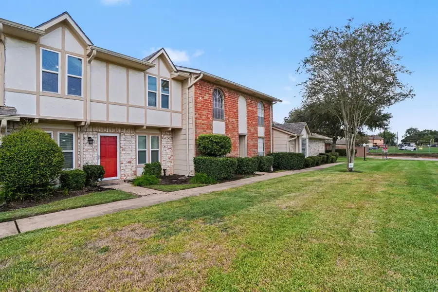 44 Chapparal Court, Missouri City, TX 77459 - #3