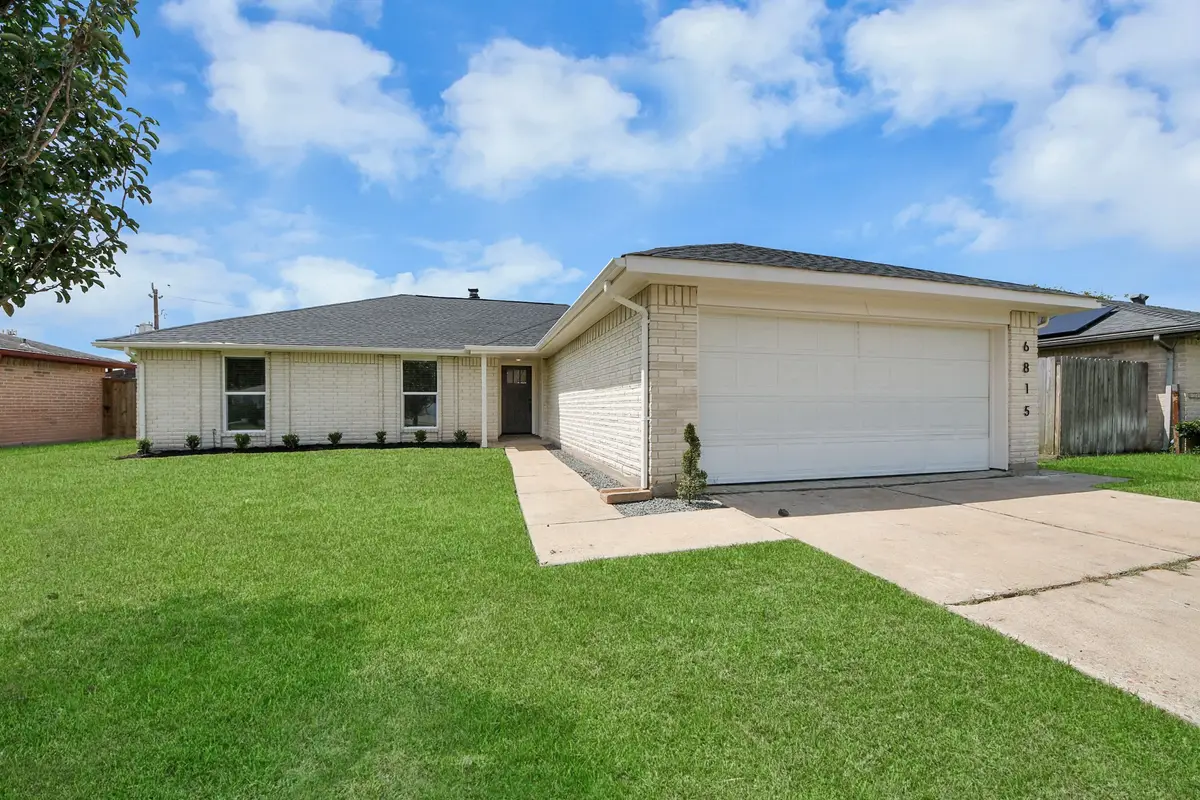 6815 Rockergate Drive, Missouri City, TX 77489 - #1