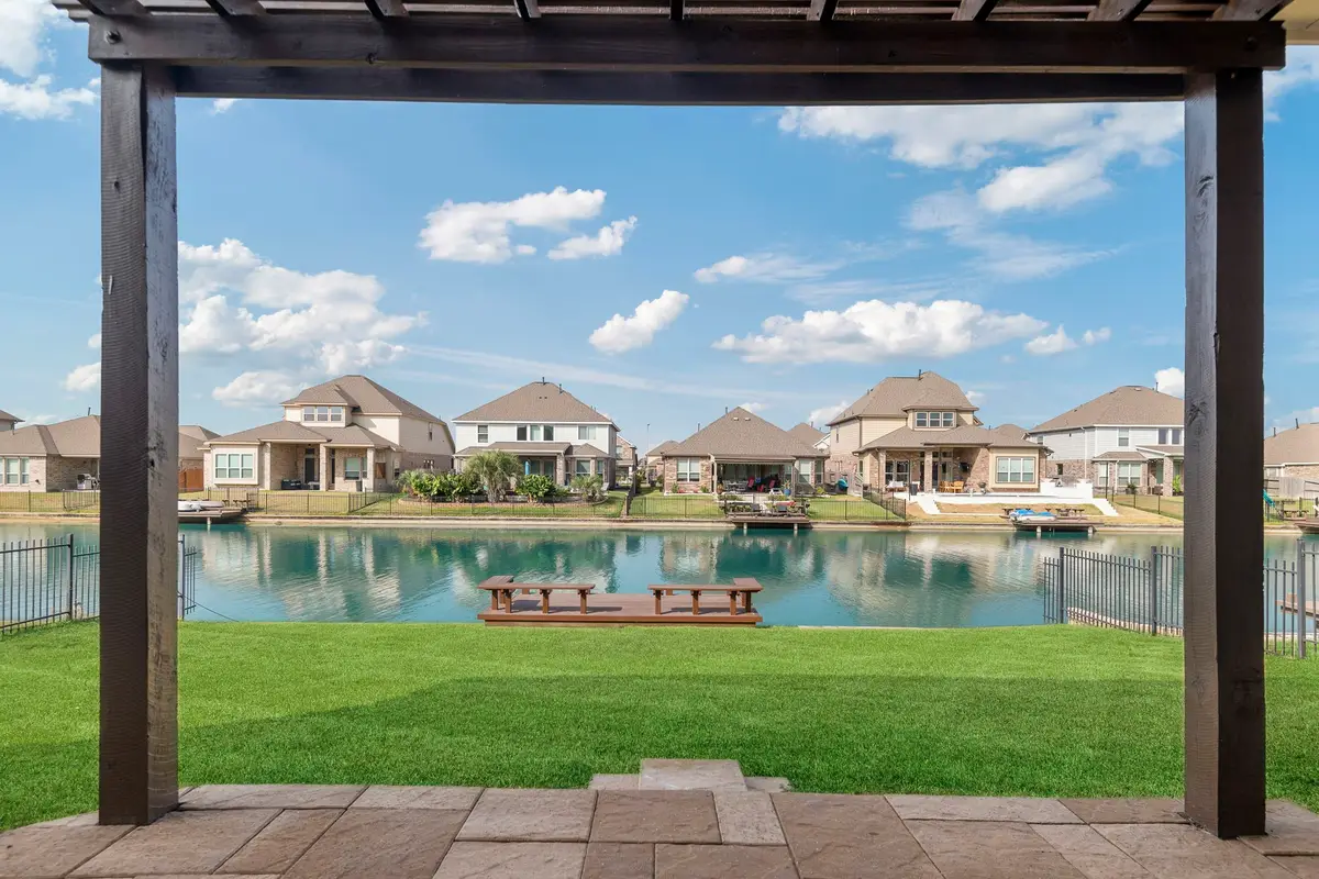 29650 Yaupon Shore Drive, Spring, TX 77386 - Image #1