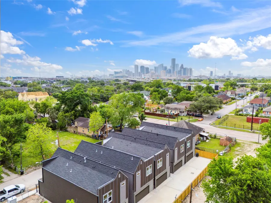 3415 Stonewall Street, Houston, TX 77020 - Image #2