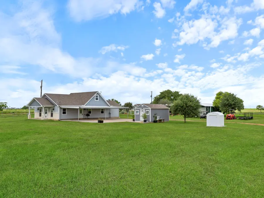 11301 S Fm 441 Road, Louise, TX 77455 - #3