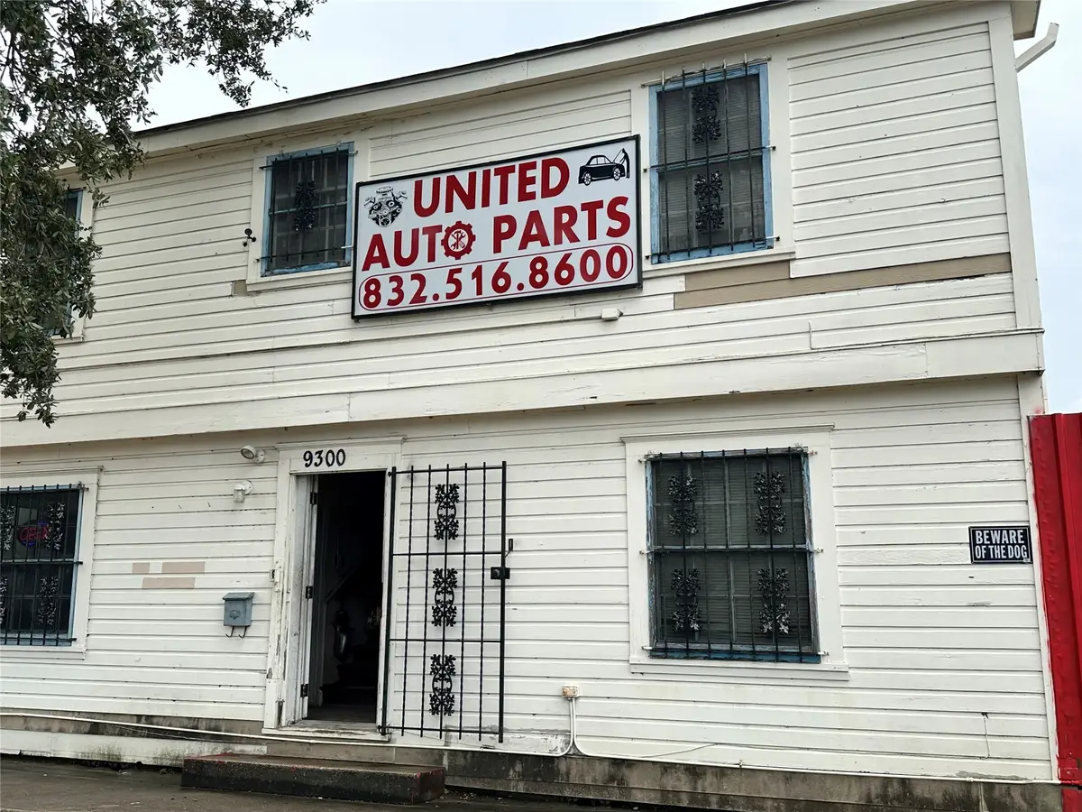 9300 Winkler Drive, Houston, TX 77017 - Image #1