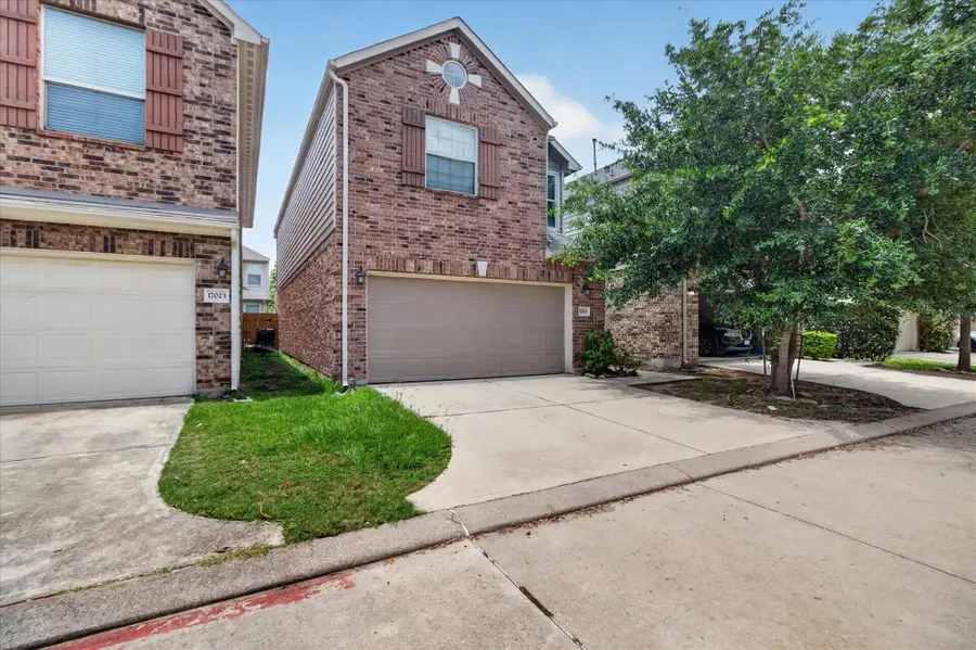 17027 Amarose Drive, Houston, TX 77090 - #3