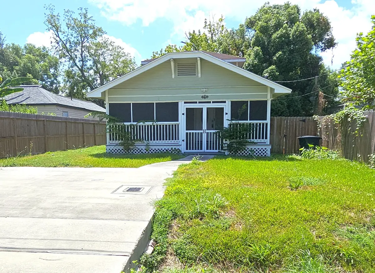 219A Texas Avenue, Bacliff, TX 77518 - #1