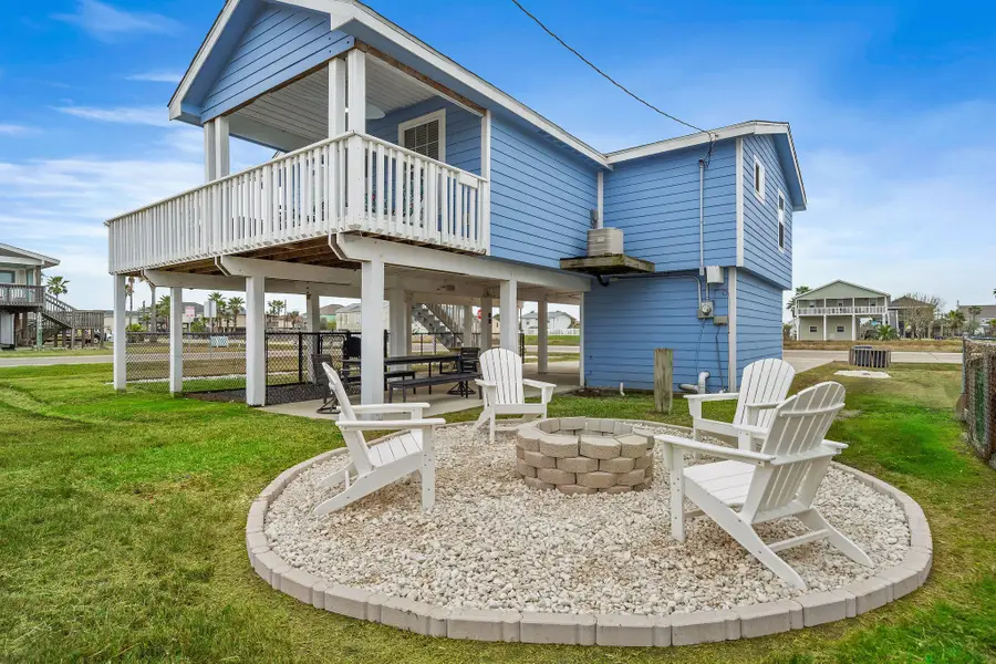 16642 Jolly Roger Road, Jamaica Beach, TX 77554 - Image #3
