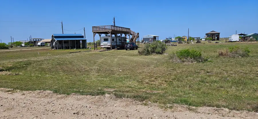 143 Seahorse Drive, Palacios, TX 77465 - Image #2