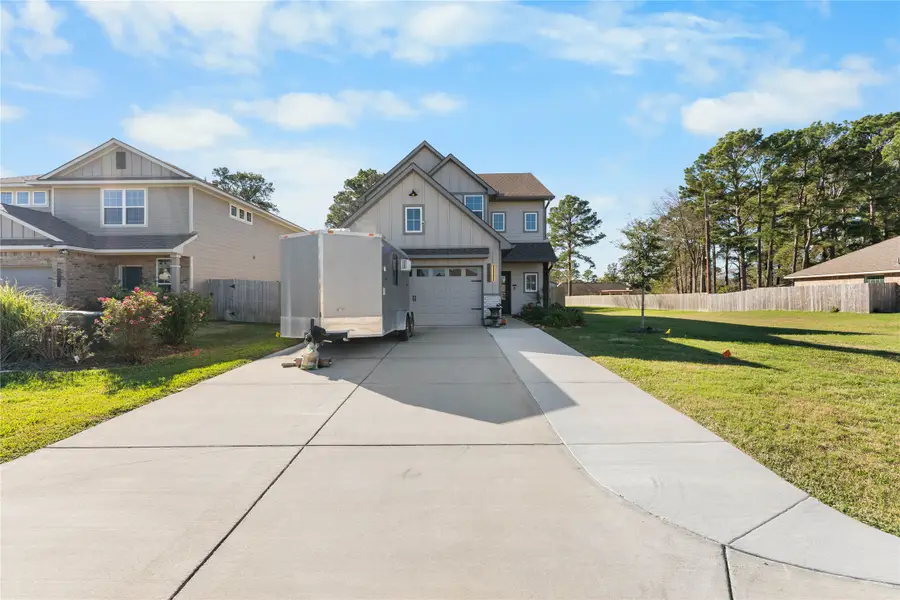 14377 S Summerchase Circle, Willis, TX 77318 - Image #2