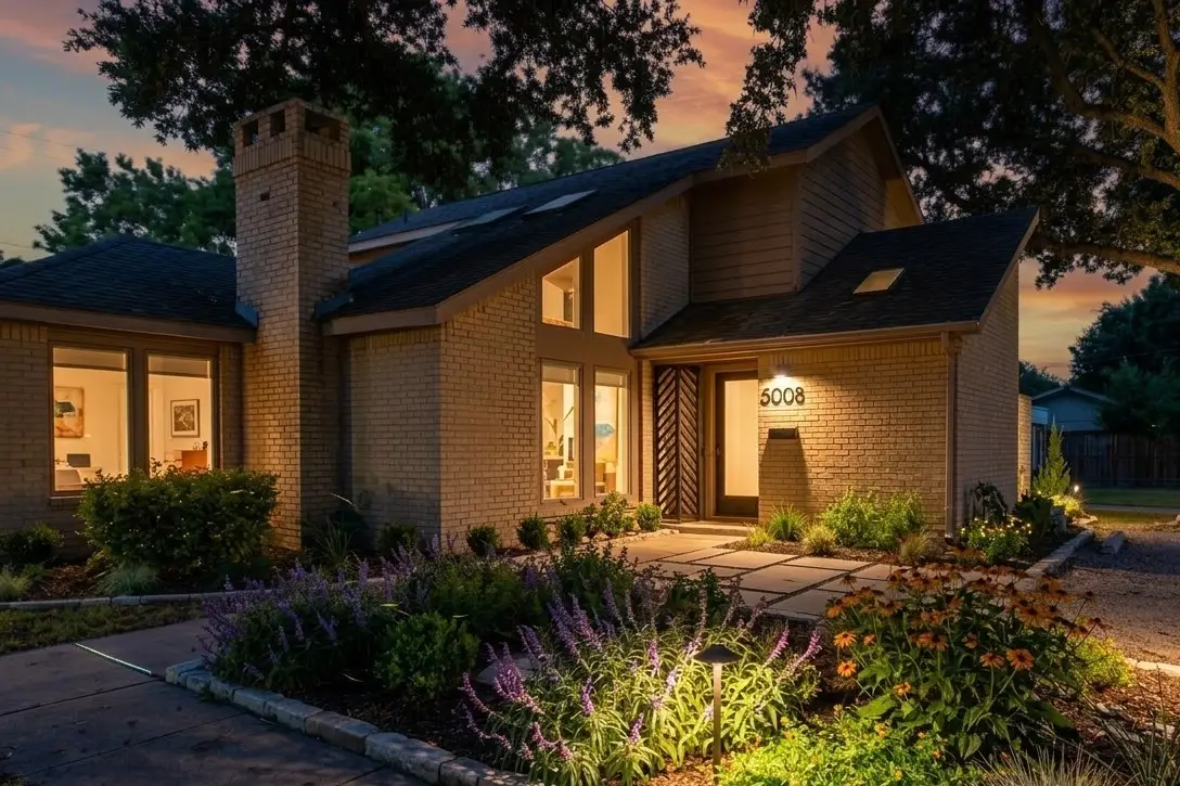 5008 Locust Street, Bellaire, TX 77401 - #1
