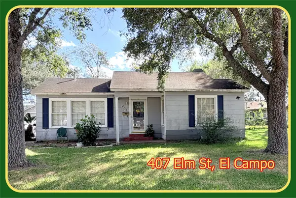 407 Elm Street, El Campo, TX 77437