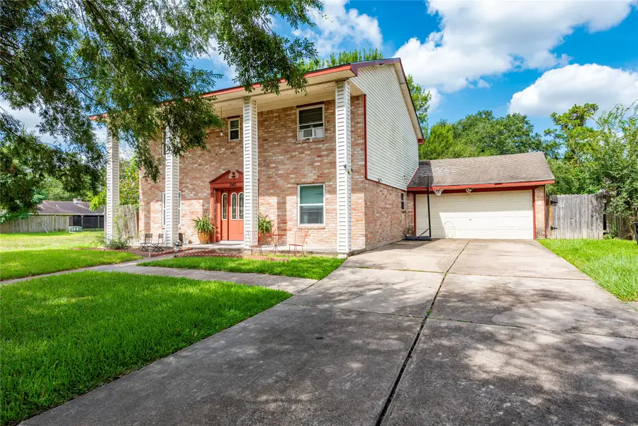 242 Saint Finans Way, Houston, TX 77015 - Image #3