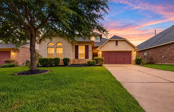 2919 Wimberly Knoll Lane, Richmond, TX 77406