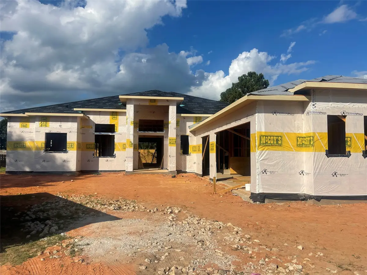 127 Pine Bluff Drive, Montgomery, TX 77356 - Image #1