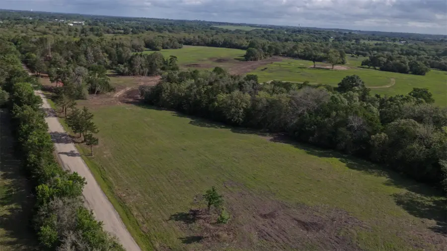 2 Baranowski Road, Brenham, TX 77833 - #2