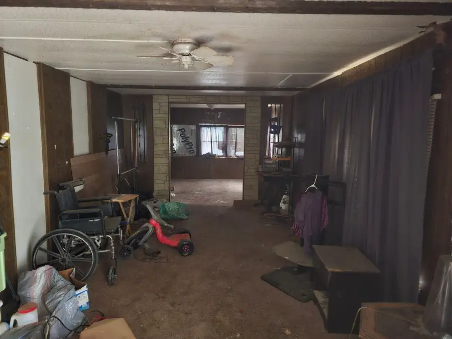 500 Ross, Vega, TX 79092 - #3