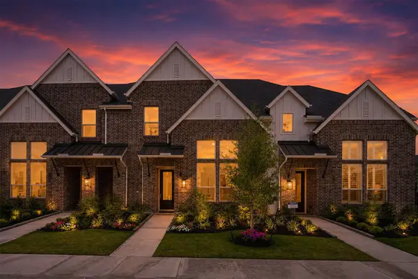 333 Fields Lane, Montgomery, TX 77316