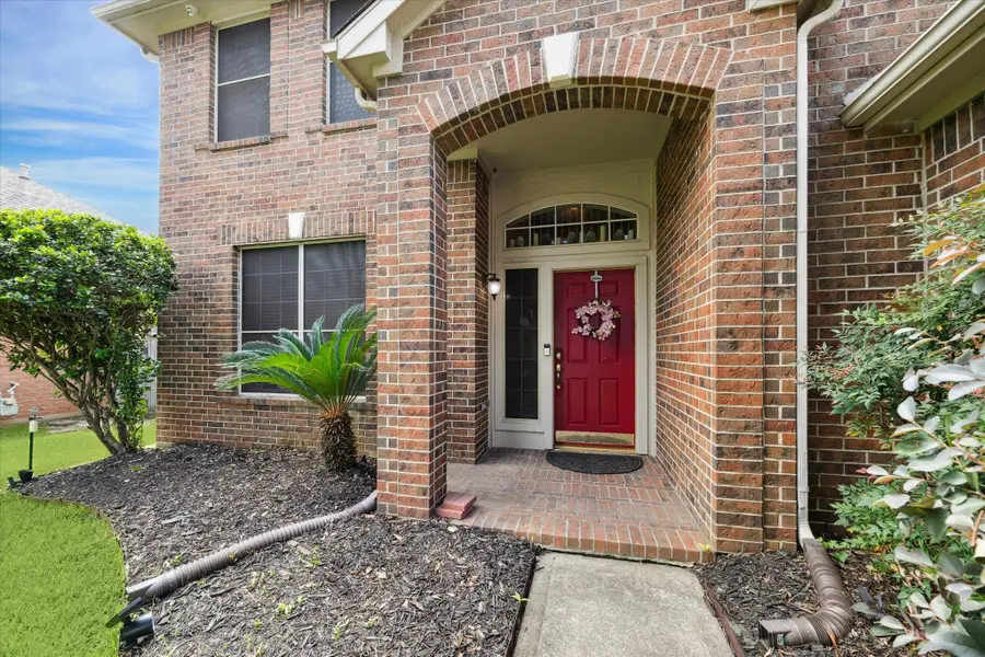 6111 Branch Lake Drive, Houston, TX 77066 - Image #2