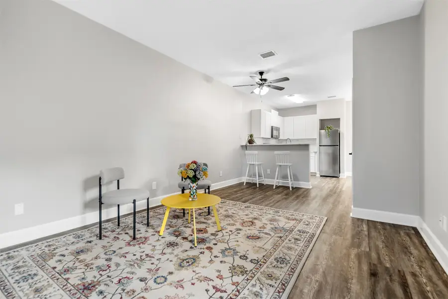 2626 Holly Hall #101, Houston, TX 77054 - Image #2