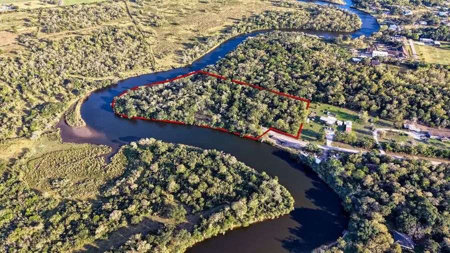 9903 County Road 210, Liverpool, TX 77577 - #2