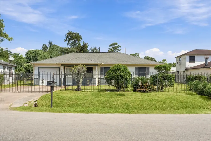 5805 Bretshire Drive, Houston, TX 77016 - #2