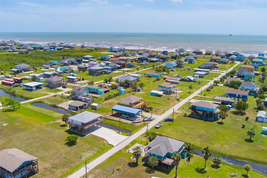 968 S Sage, Crystal Beach, TX 77650 - #2