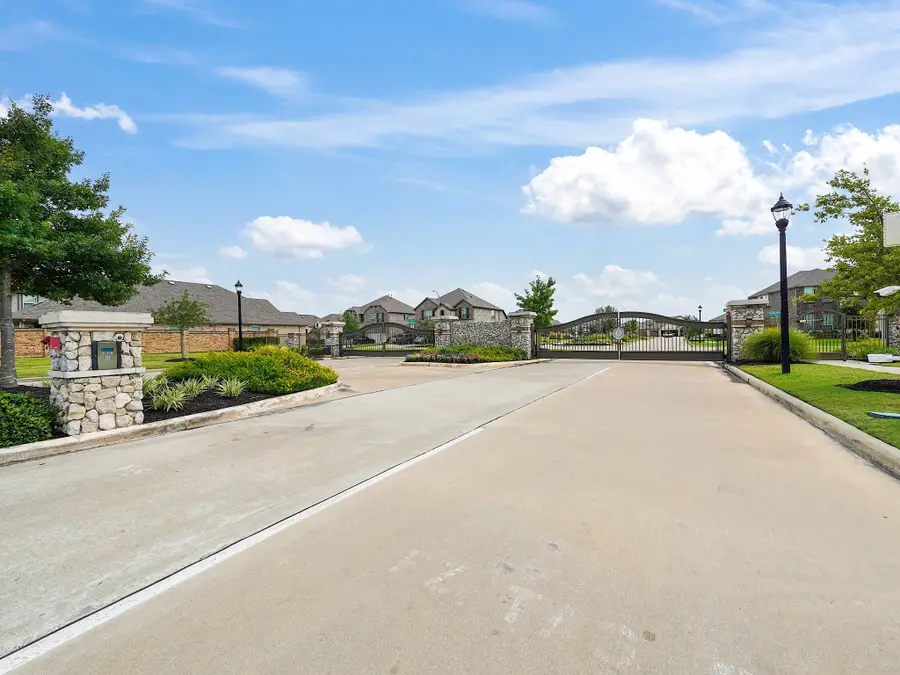 12519 Crathie Drive, Humble, TX 77346 - Image #2