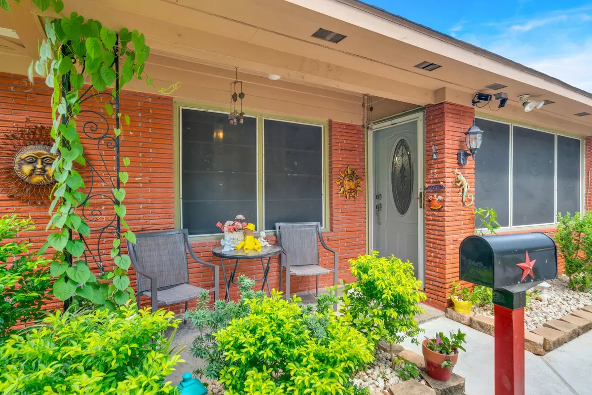 1912 Monroe Drive, Pasadena, TX 77502 - Image #1