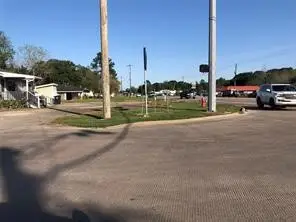 2518 W Highway 6, Alvin, TX 77511 - Image #3