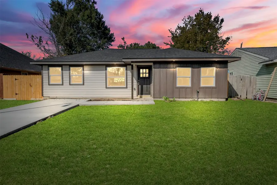 2311 Pomona Drive, Pasadena, TX 77506 - Image #2