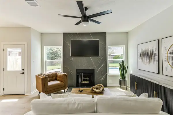 7719 Woodlett Court, Houston, TX 77095