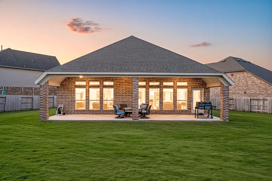 4301 Mesquite Terrace Drive, Manvel, TX 77578 - #3