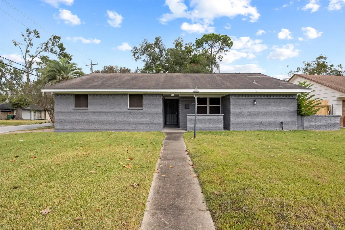 539 Edgebrook Drive, Houston, TX 77034 - Image #1