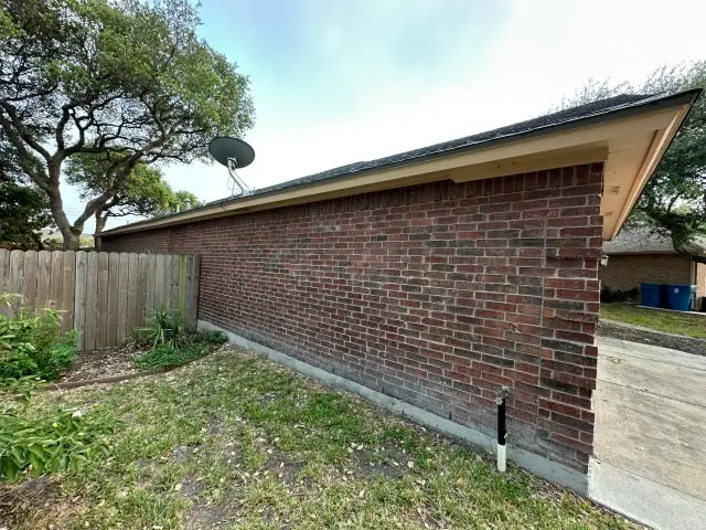 105 Heron Oaks, Rockport, TX 78382 - Image #2