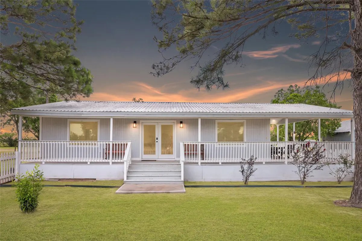 868 Lisa Mae Road, Bellville, TX 77418 - #1
