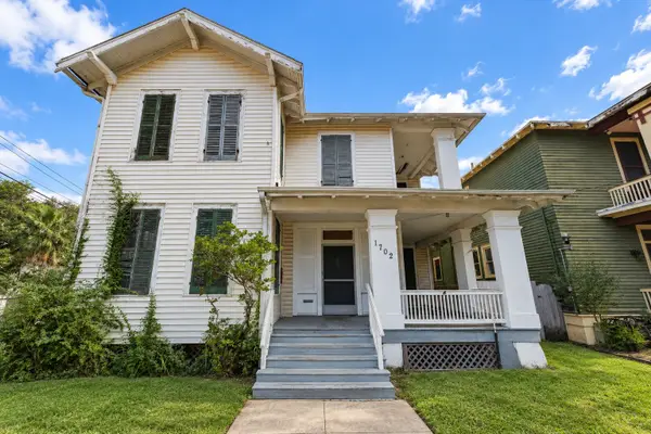 1702 Rosenberg Street, Galveston, TX 77550