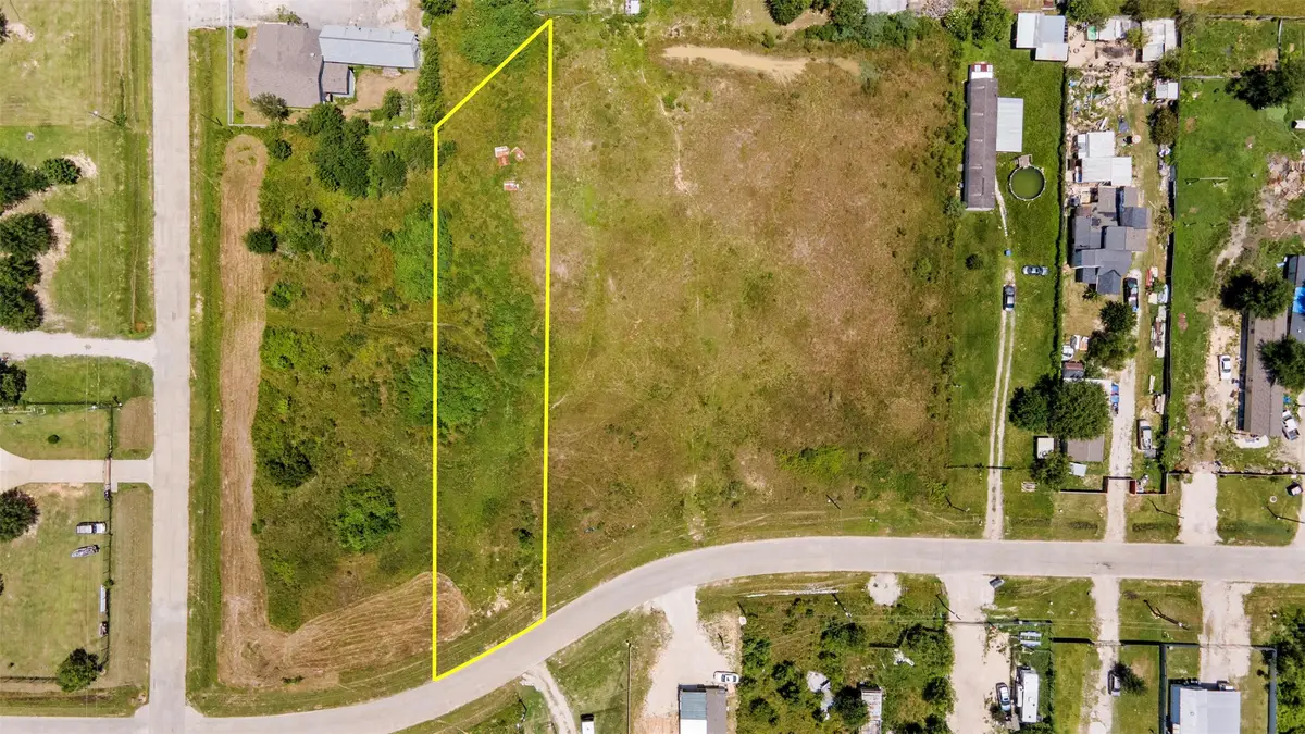 975 County Road 3548, Cleveland, TX 77327 - #1