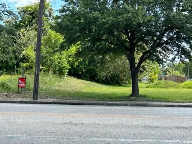 7508 Navigation, Houston, TX 77012 - Image #2