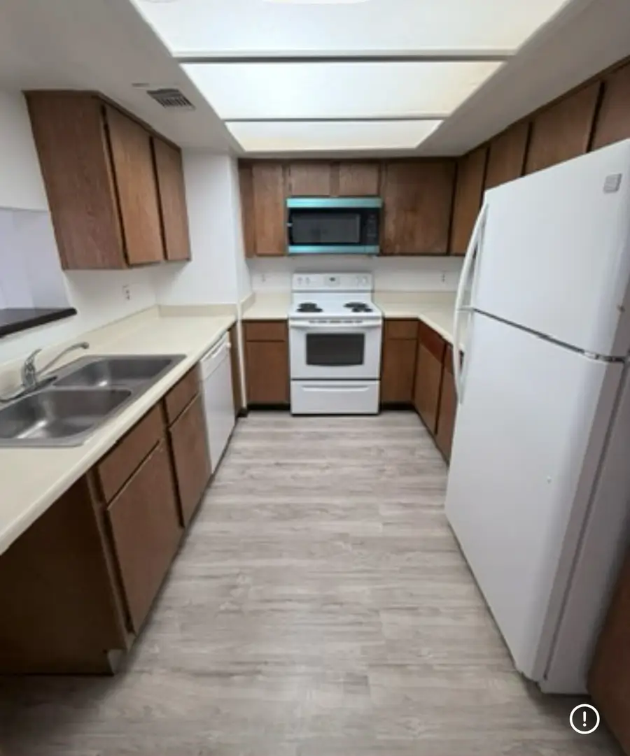 2820 S Bartell #I210, Houston, TX 77054 - #3