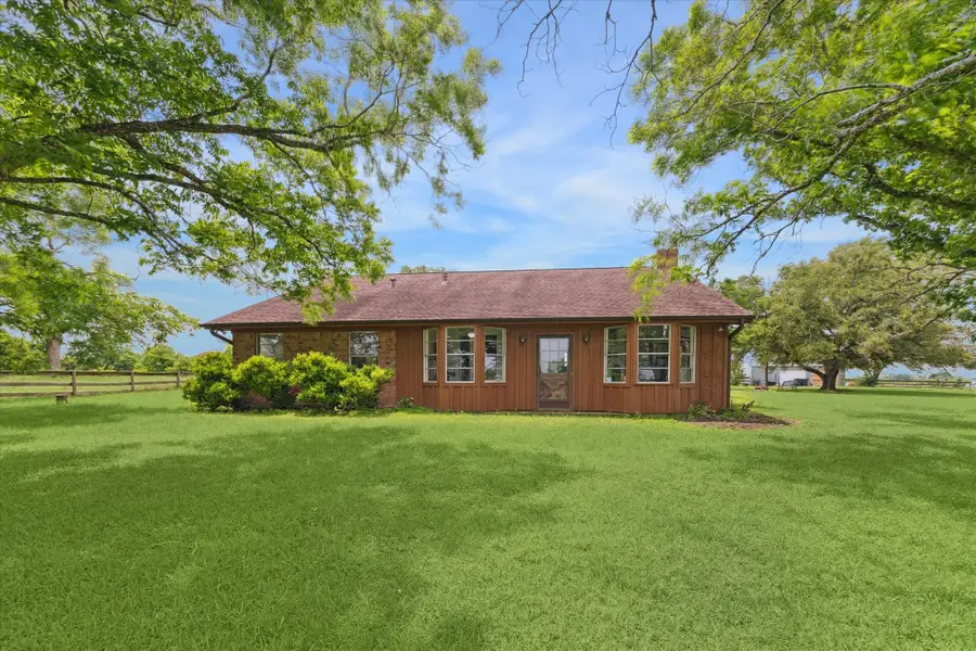 7170 Fm 1456 Road, Bellville, TX 77418 - Image #3