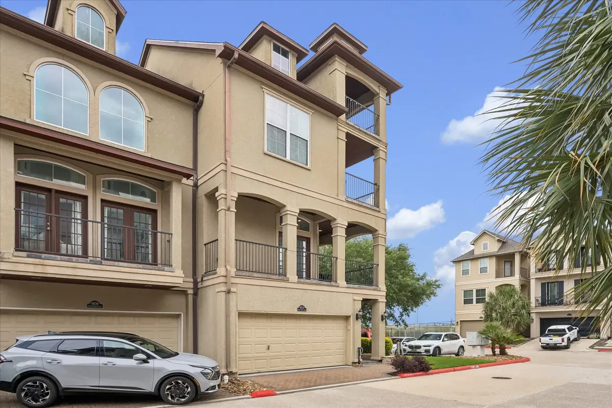 18725 Egret Oaks Lane, Webster, TX 77058 - #1